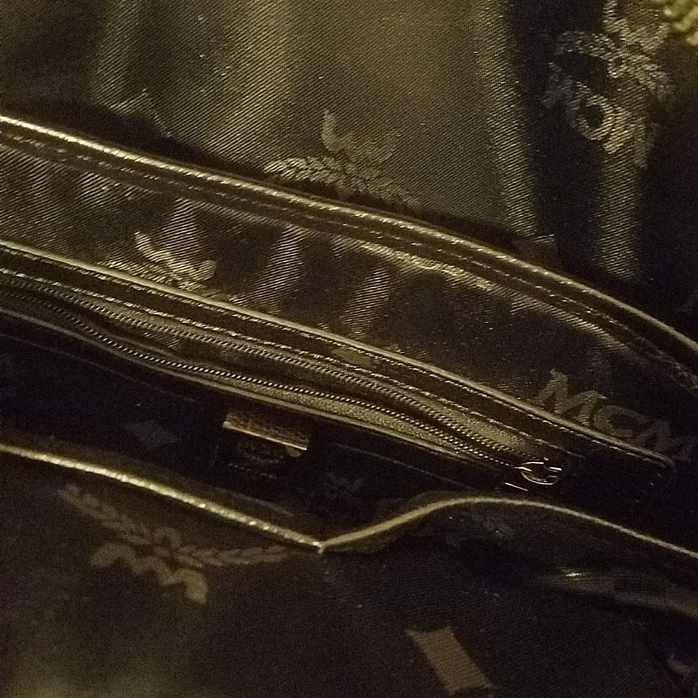 MCM × EKOCYCLE x WILL.I.AM Mini-backpack - Picture 3 of 6